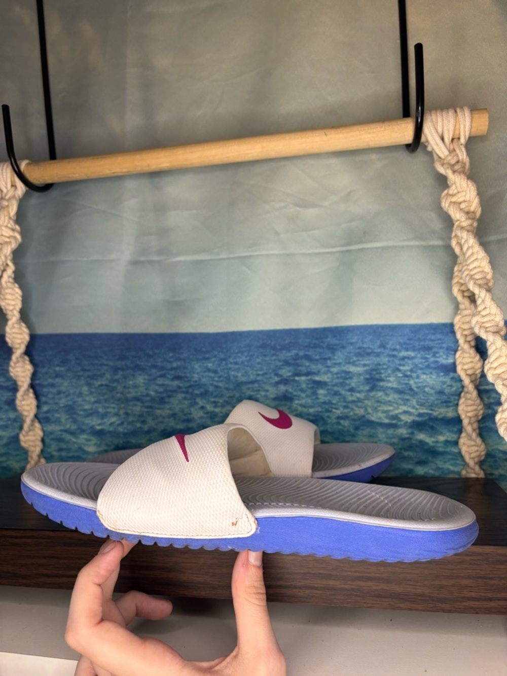 Nike Kids Kawa White and Pink Slides - Picture 3 of 10